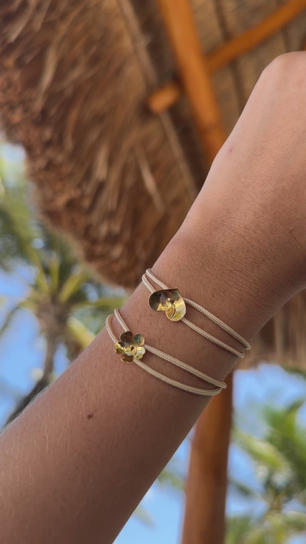 Pulsera Flor Vinca Rosea Oro 18KT